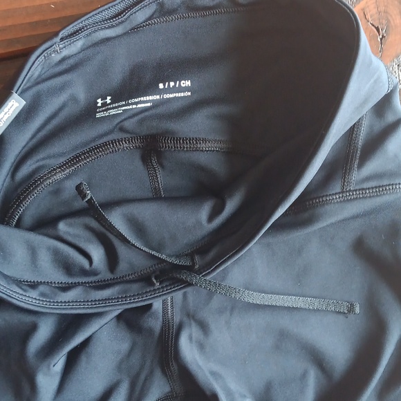 Under armour fly fast speed capris small - Picture 5 of 6